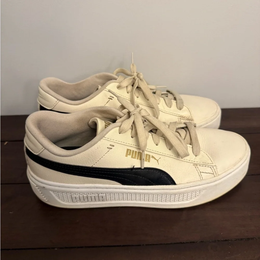 Puma Beige and Black Casual Sneakers